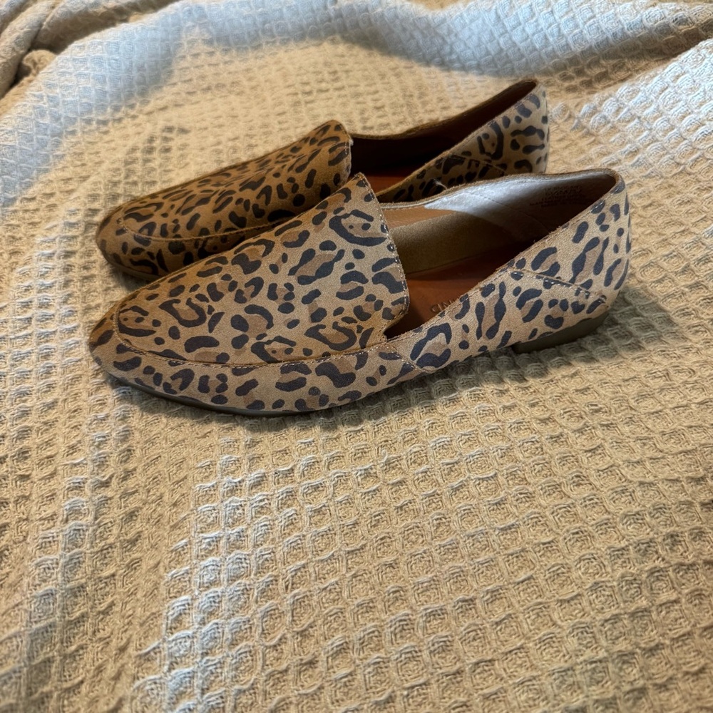 Lucky Brand Leopard Print Slip-On Loafers - size 6.5